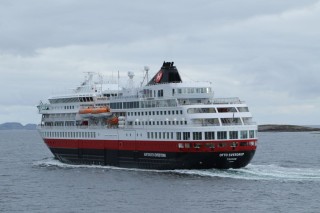 hurtigruten-2022-03-054