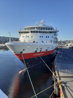 hurtigruten-2022-11-003